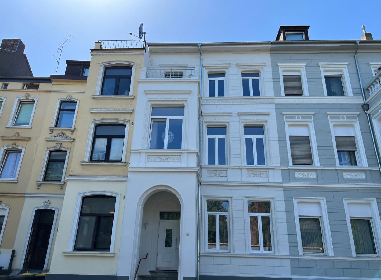 Der Schwan, Innenstadt, 2022 Renoviert Düren - Eifel 外观 照片