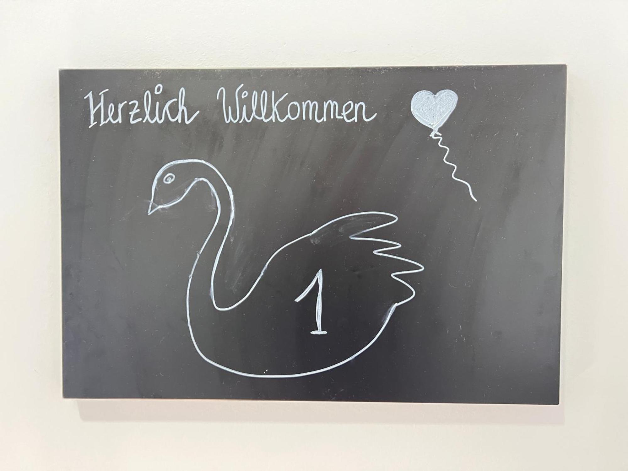 Der Schwan, Innenstadt, 2022 Renoviert Düren - Eifel 客房 照片
